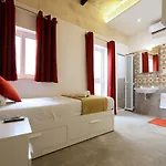 Lovely House Private By Vallettastay * バレッタ