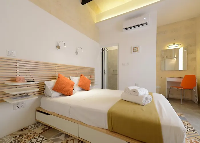 Lovely House Private By Vallettastay Hostel