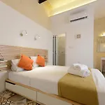 Lovely House Private By Vallettastay 호스텔