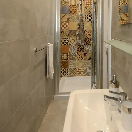 Lovely House Private By Vallettastay Hostel *