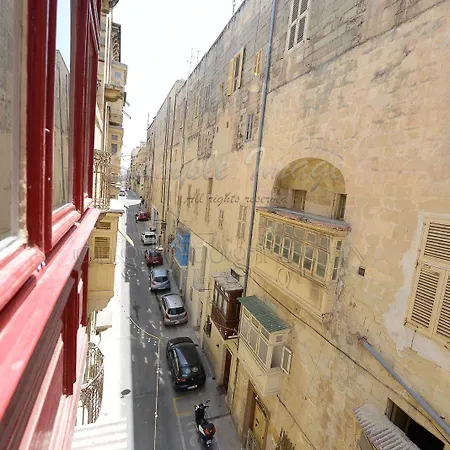 Lovely House Private By Vallettastay Vandrerhjem Valletta