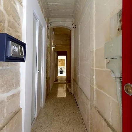 Lovely House Private By Vallettastay Hostel *