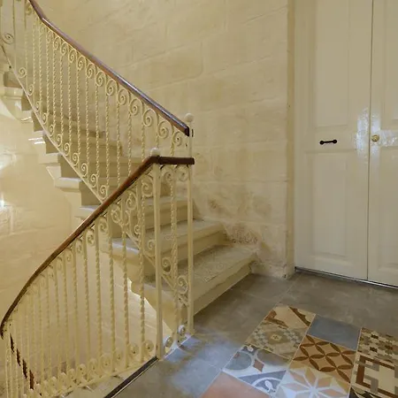 Lovely House Private By Vallettastay Hostel *