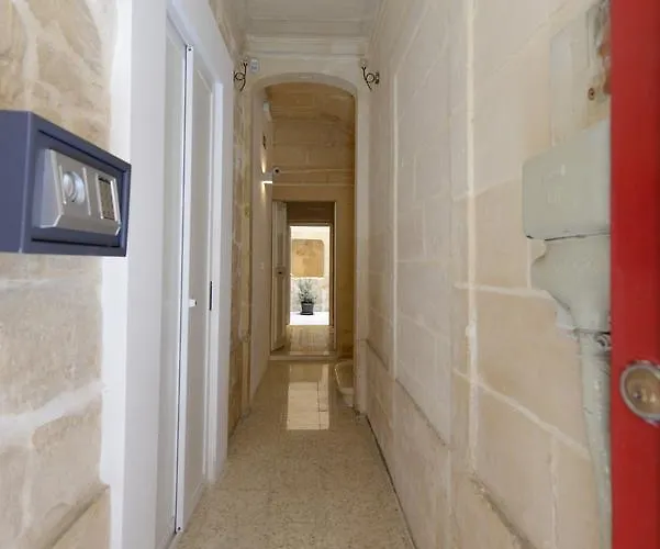 Hostel Lovely House Private By Vallettastay Βαλέτα