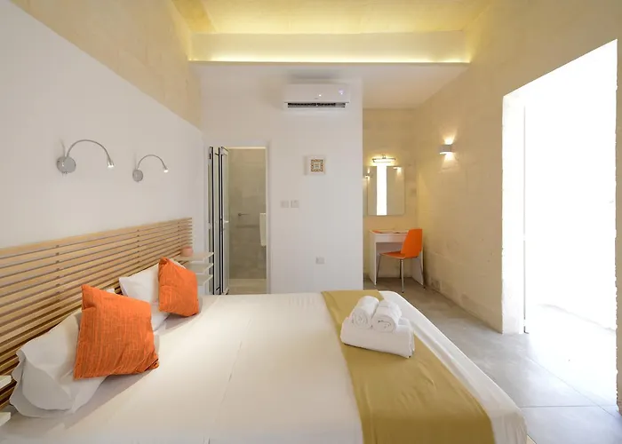 Lovely House Private By Vallettastay Hostel